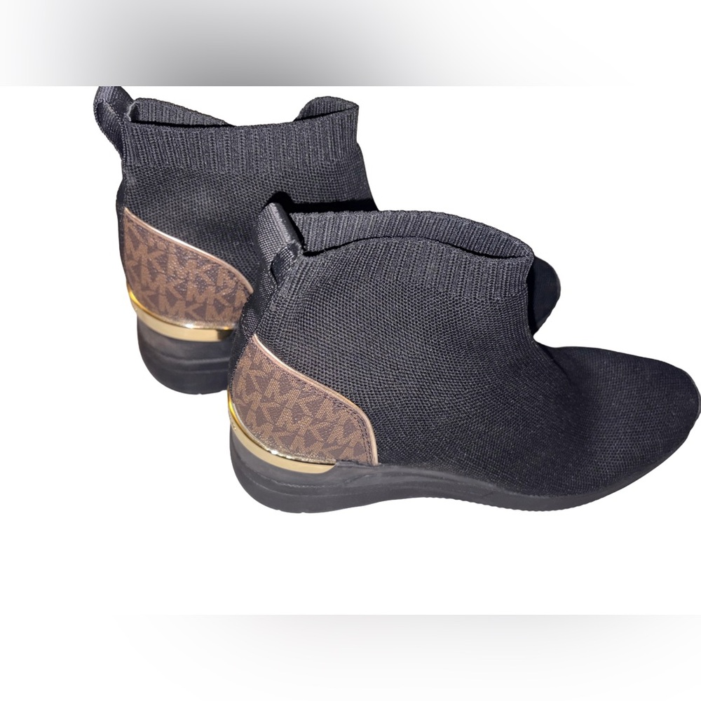 Michael Kors slip on knit sock bootie Women's Ankle Boots